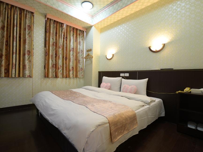 Chang Ti Metropolis Commercial Hotel Zhongli Exterior foto